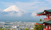 View of Mount Fuji with Chureito Pagoda Presentation Presentation Template