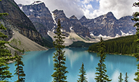 View of Moraine Lake Presentation Presentation Template